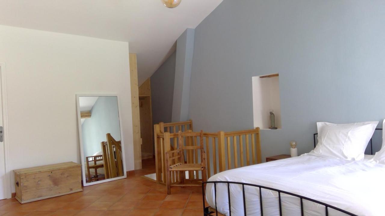 Ferienwohnung Sous Le Figuier... Buisson Exterior foto